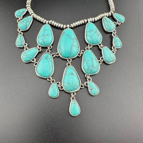 Lucky Brand Turquoise Statement Necklace euc - Picture 6 of 8